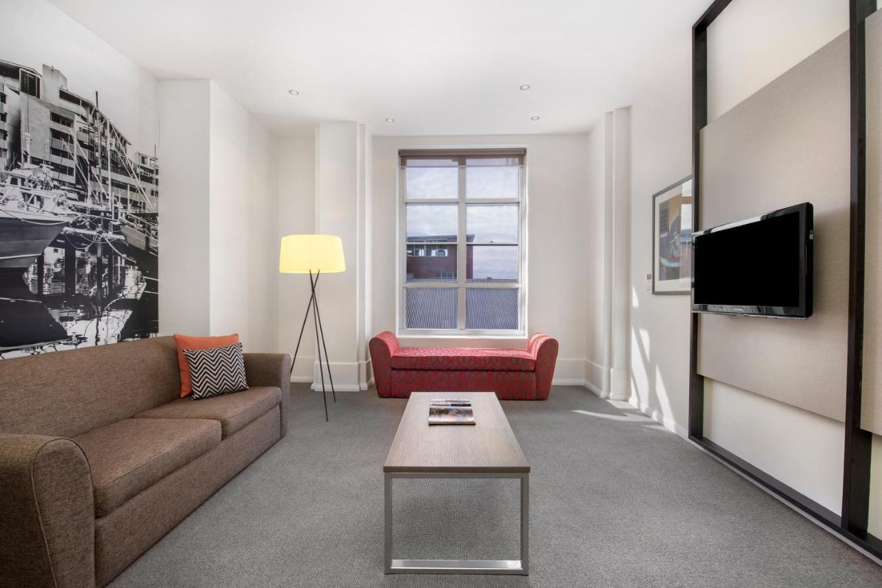 Mantra One Sandy Bay Road Хобарт Экстерьер фото