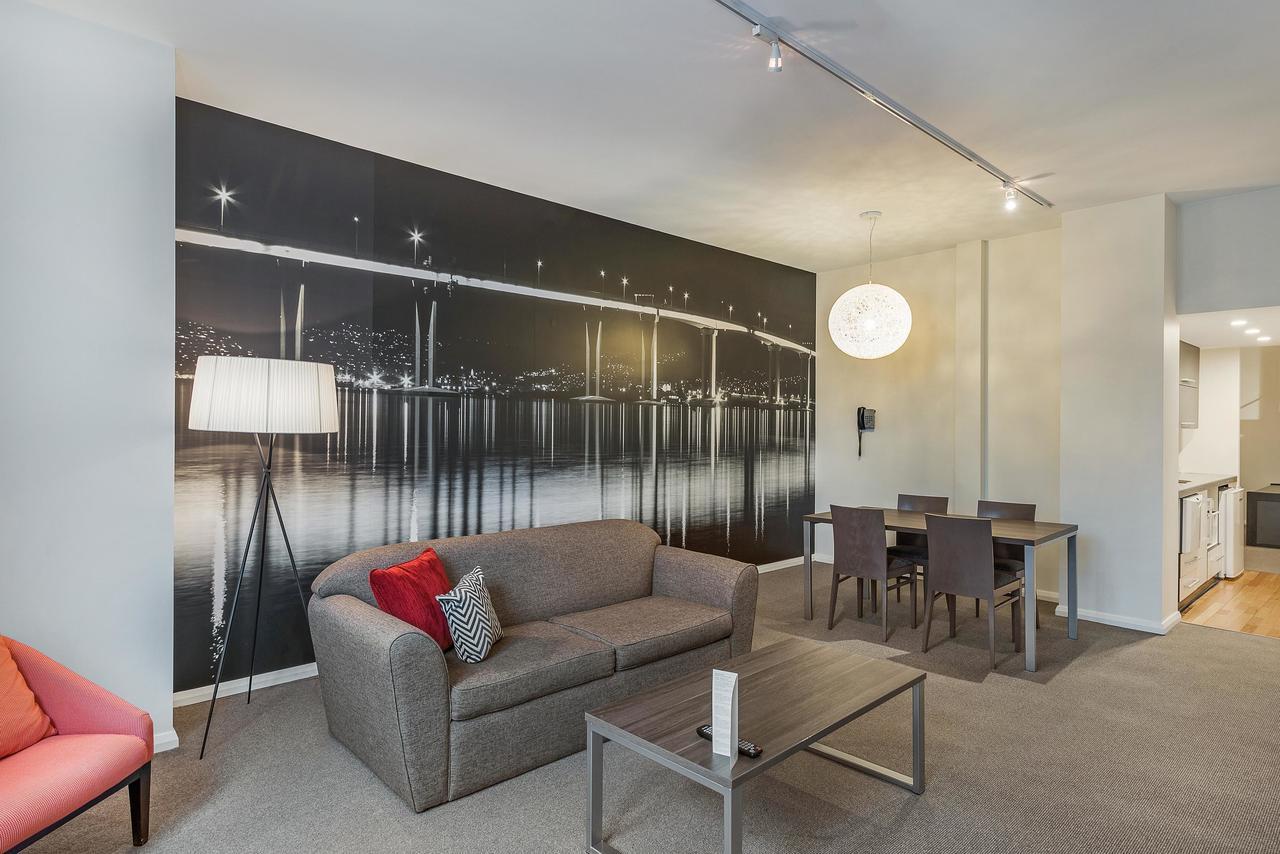 Mantra One Sandy Bay Road Хобарт Экстерьер фото