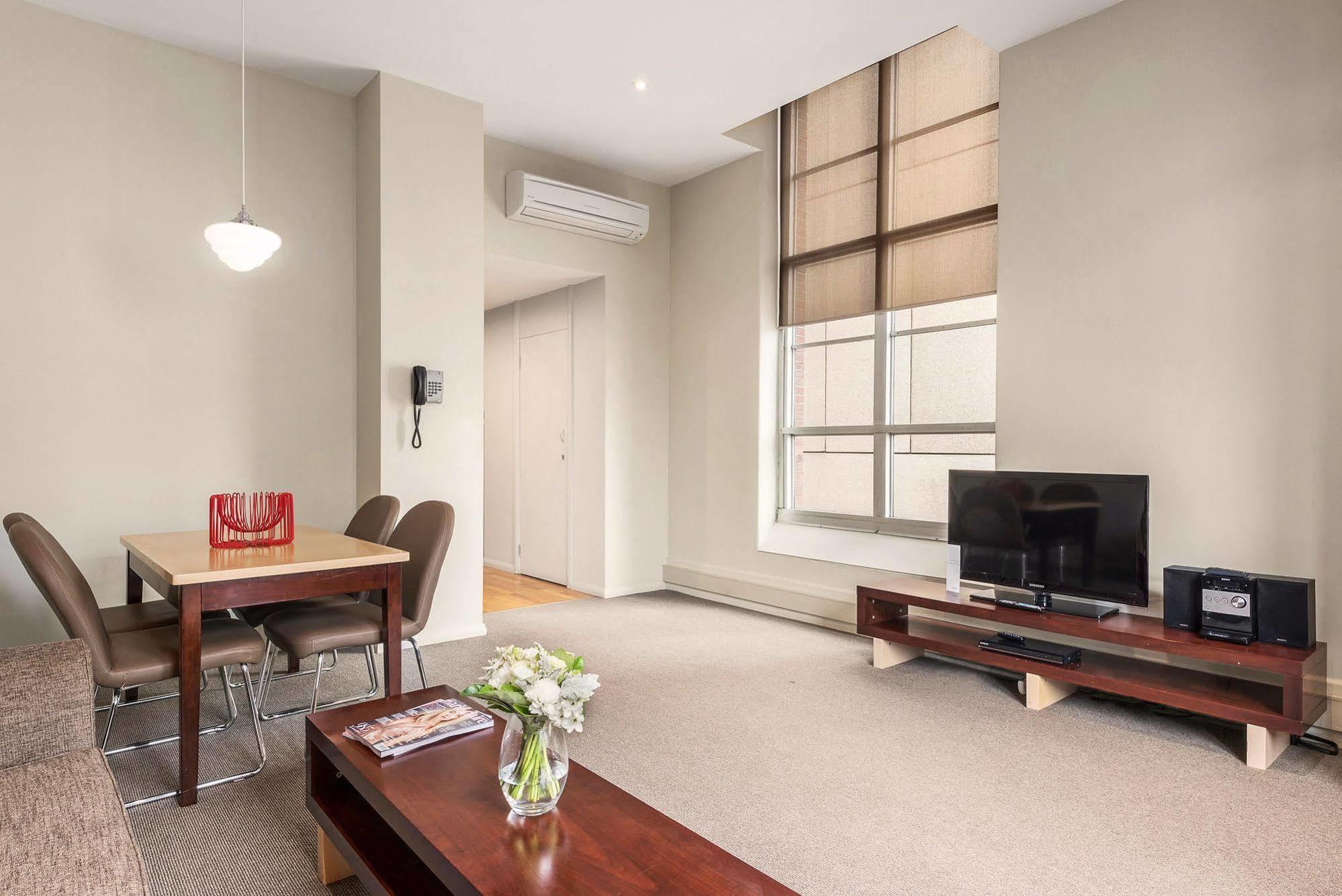 Mantra One Sandy Bay Road Хобарт Экстерьер фото